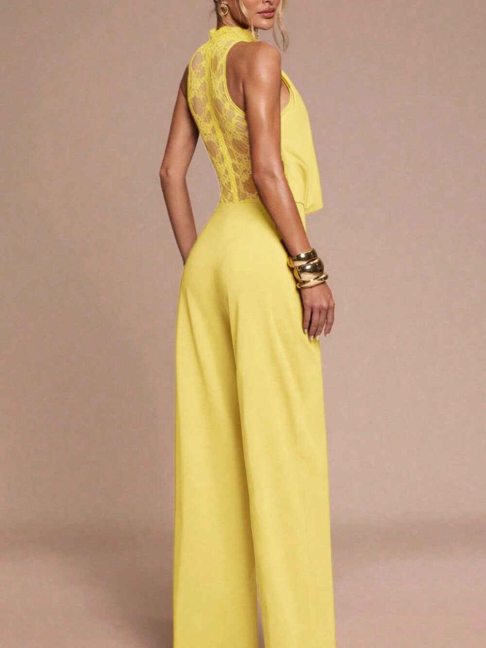 Yellow Elegant Women's Contrast Lace Halter Jumpsuit - Picture 2 of 6